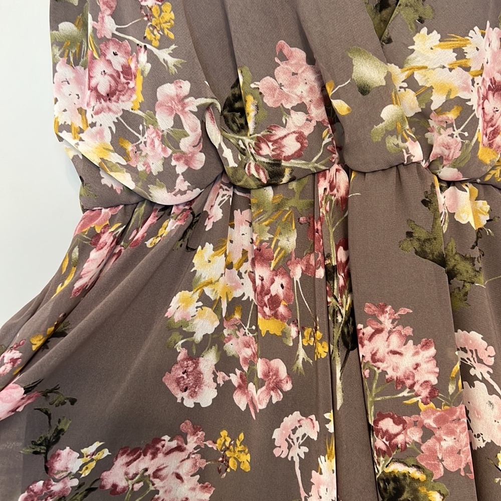 FLORAL ROMPER - Picture 5 of 6